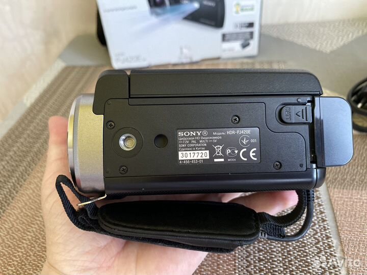 Видеокамера sony hdr-PJ 420E