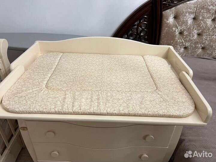 Пеленальный комод