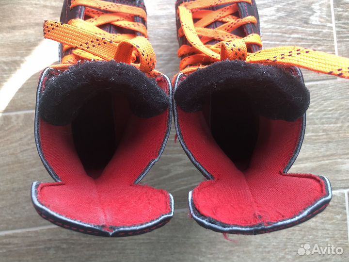 Хоккейные коньки bauer y13R