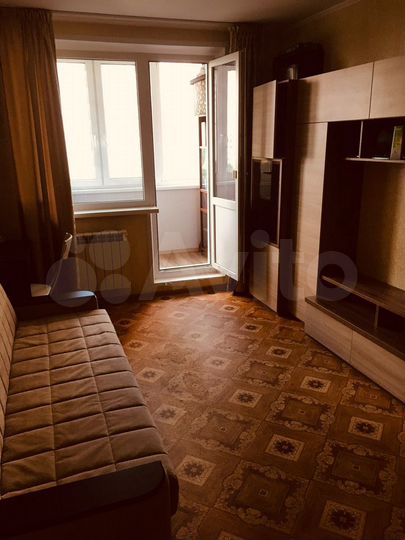 1-к. квартира, 42 м², 8/9 эт.