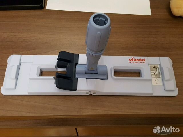 Держатель моющих насадок швабра