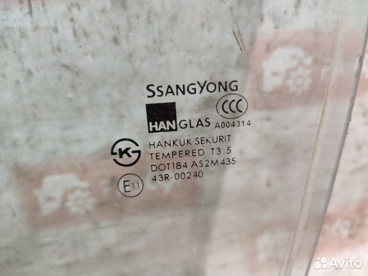 Стекло двери переднее левое Ssangyong Kyron DJ