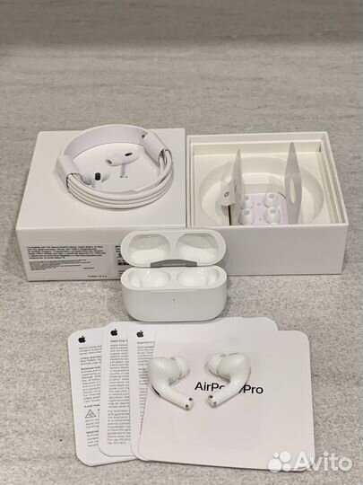 Наушники Apple AirPods 2 pro