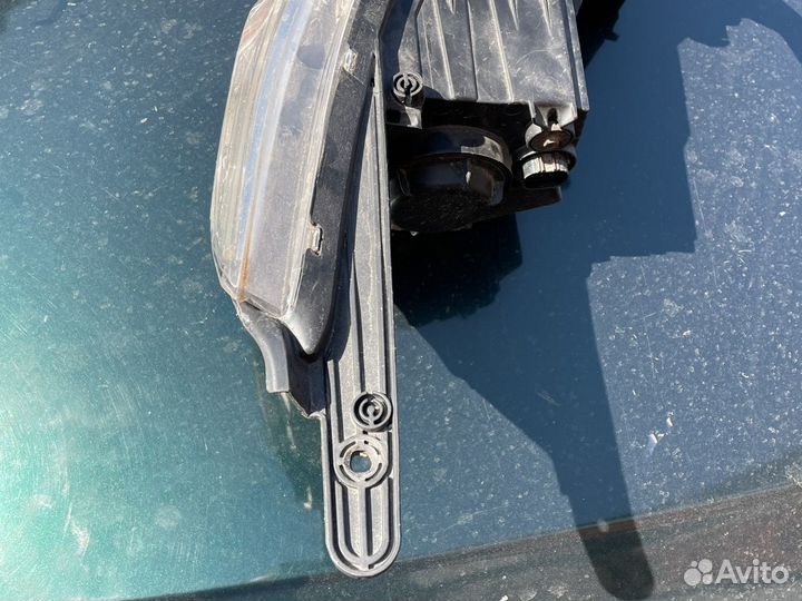 Фара передняя левая kia rio 3