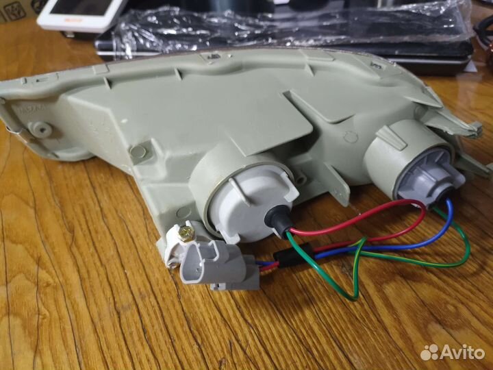 Corona190.поворонник на бампер