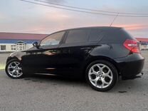 BMW 1 серия 1.6 AT, 2009, 210 000 км, с пробегом, цена 820 000 руб.