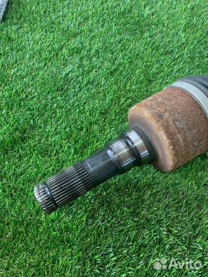 Полуось задняя правая Ford Mustang 6 S550 рест