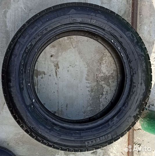 Pirelli Carrier 205/60 R16 90W