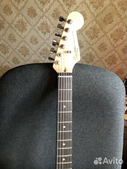 Электрогитара fender