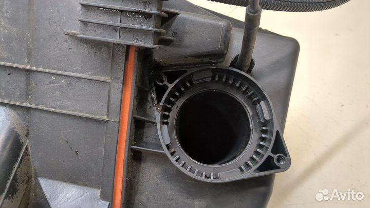 Корпус воздушного фильтра Skoda Roomster, 2008