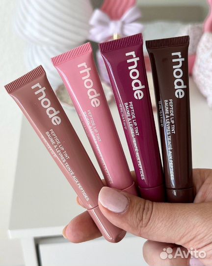 Блеск для губ rhode