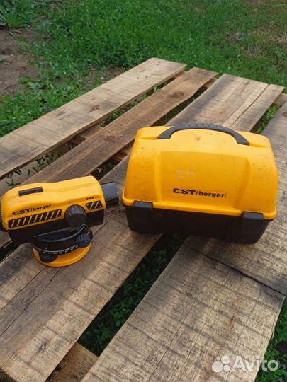 Оптический нивелир бу cst/berger sal24nd