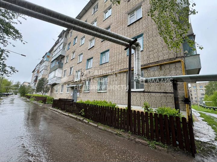 3-к. квартира, 49,9 м², 1/5 эт.