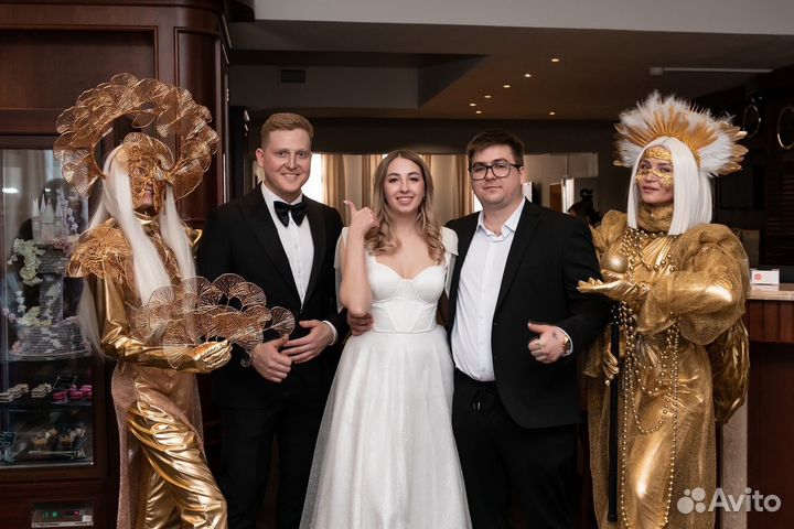 Ведущий + DJ с оборудованием