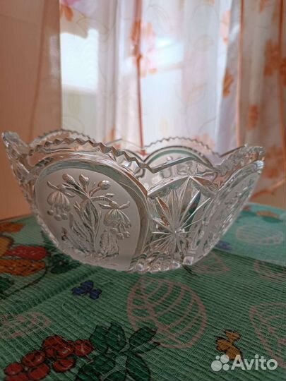 Хрустальная ваза- салатник