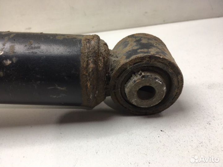 Амортизатор задний Volkswagen Touareg 2 NF 3.0TDI