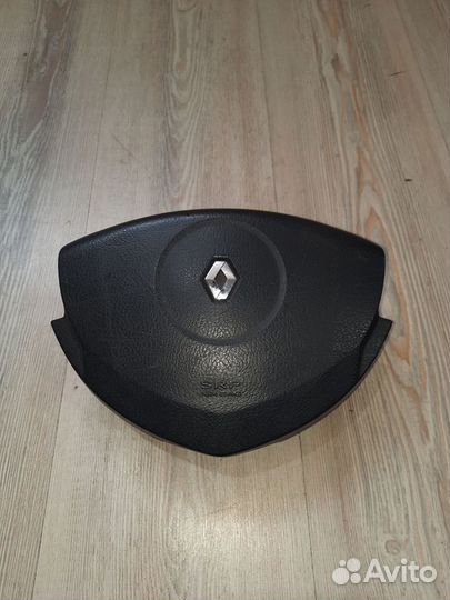 Подушка в руль Airbag водителя Renault symbol Лев