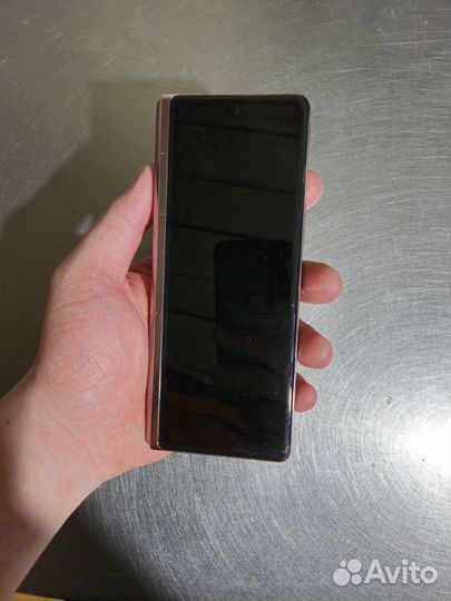 Samsung Galaxy Z Fold2, 12/256 ГБ