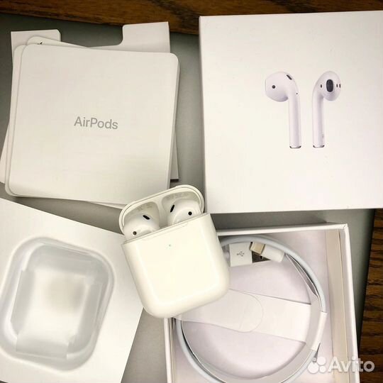 Новые AirPods 2 + чехол в подарок