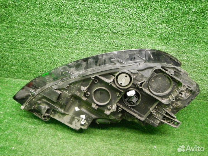 Фара левая Volkswagen Golf