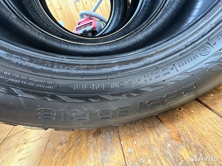 Nokian Tyres Hakkapeliitta 9 SUV 235/55 R18 104T