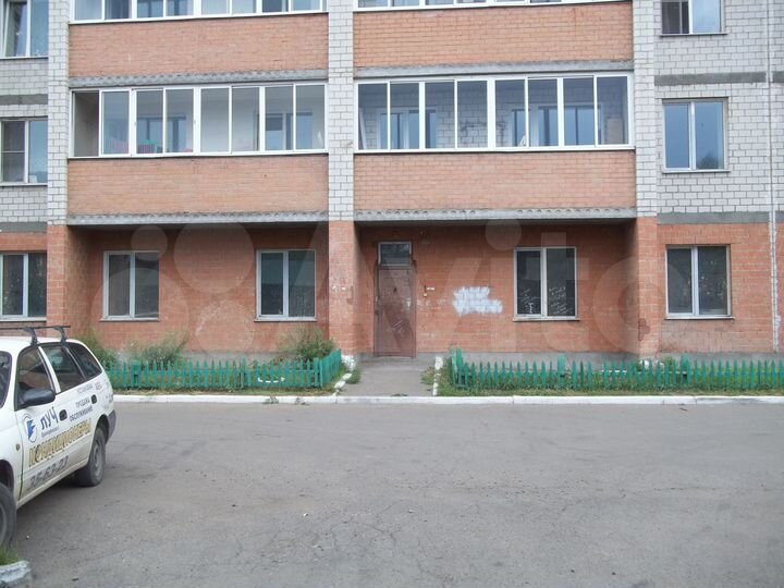 Помещение свободного назначения, 135.9 м²