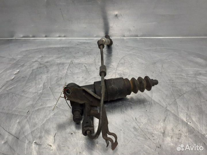 Цилиндр сцепления рабочий Volkswagen Passat B5