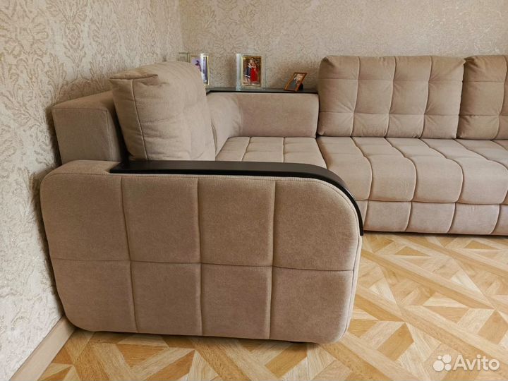 Угловой диван