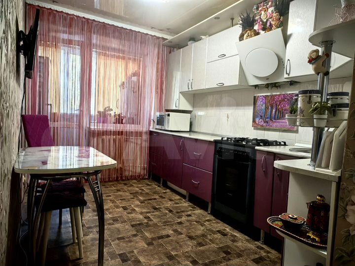 3-к. квартира, 57,1 м², 1/2 эт.