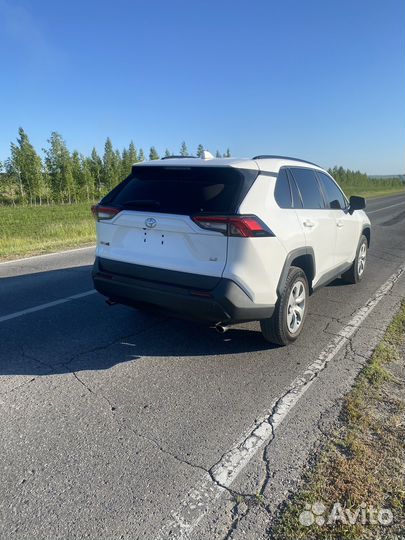Toyota RAV4 2.5 AT, 2019, 84 000 км