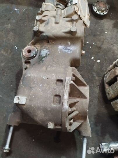 Запчасти на volvo xc70