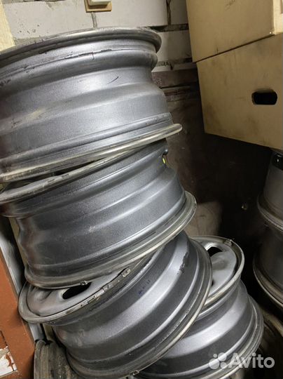 R16 диск бу на renault duster