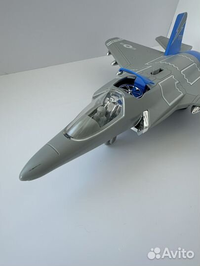 Модель автомобиля Ауди, бмв, Ролс ройс