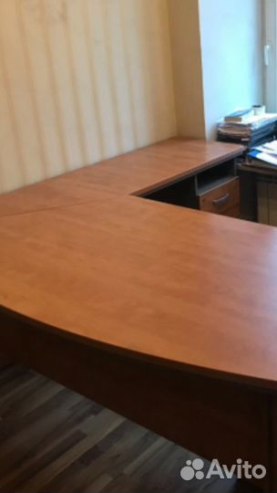 Стол берлин директор