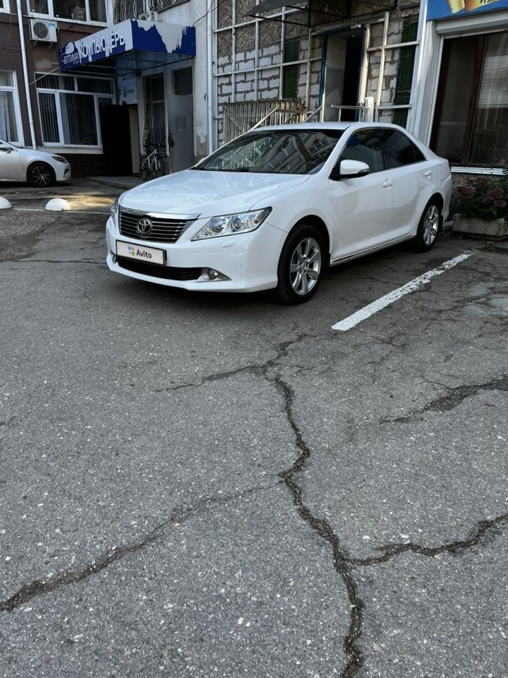 Toyota Camry: фото владельца