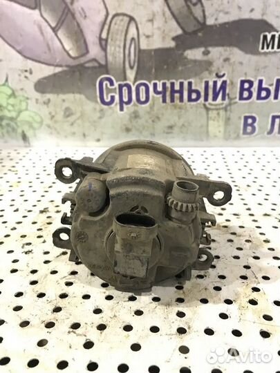 Фара противотуманная левая Renault Symbol 2 k4m