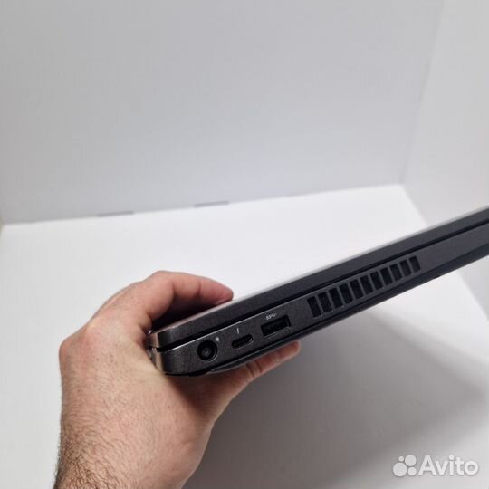 Dell Latitude 5501 на запчасти или восстановление