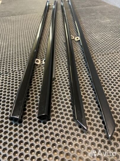 Молдинг двери Bentley Continental Flying Spur 3W2