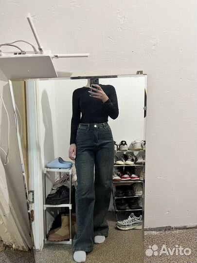 Джинсы широкие