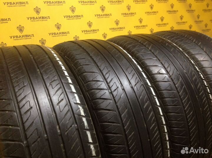 Dunlop Grandtrek PT2 235/65 R17