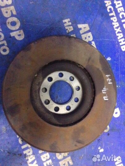 Передний тормозной диск. Iveco Daily 2227Ut