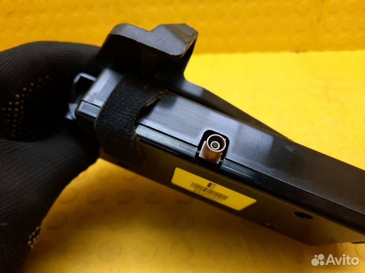 Б/У Усилитель антенны В хорошем состоянии