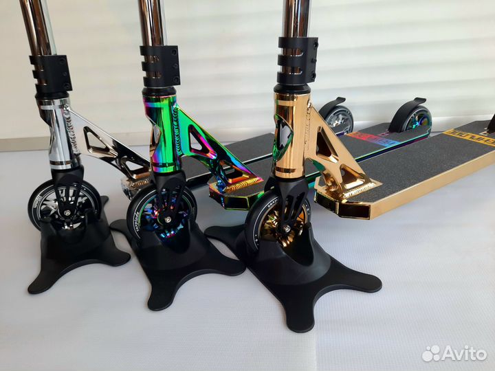 Трюковой самокат HIC новый