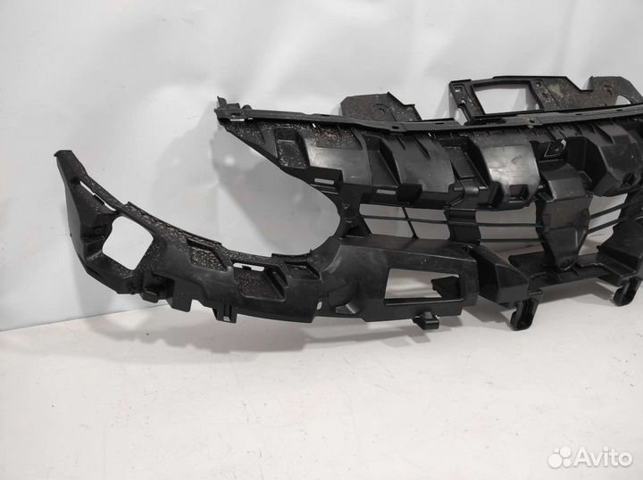 Каркас решетки радиатора Renault Fluence 1