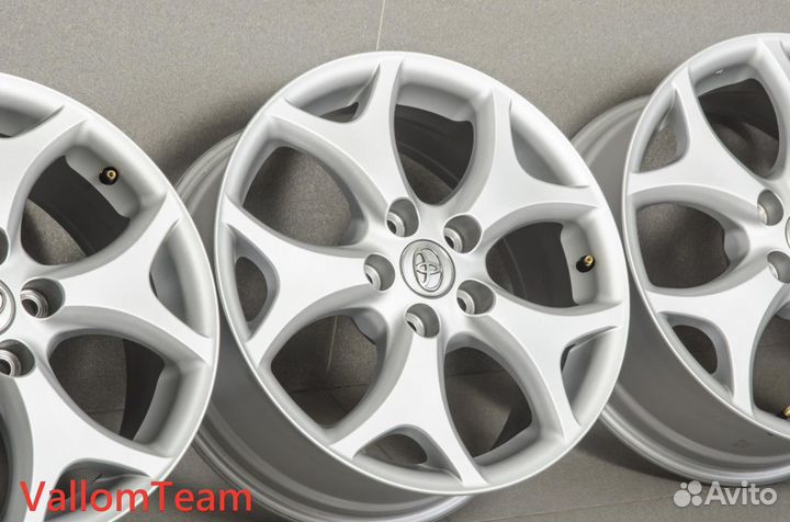 Лот UP26273135 Оригинальные 17-е диски toyota