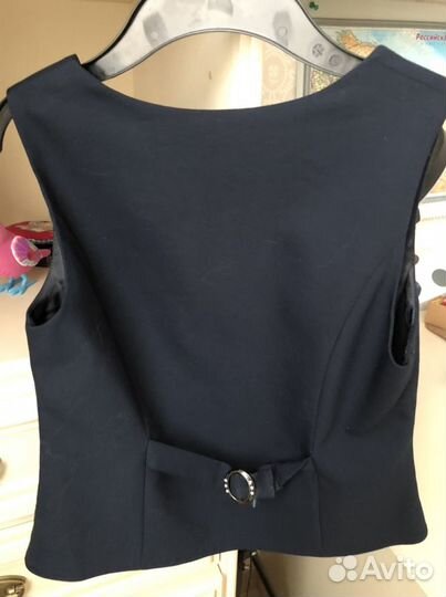 Жилетка на девочку 140-152