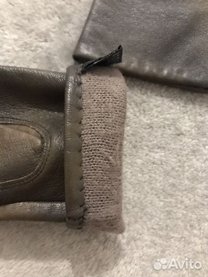 Перчатки женские кожаные новые