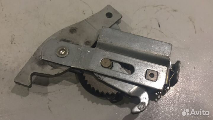 Механизм стояночного тормоза Mercedes Benz W210 E