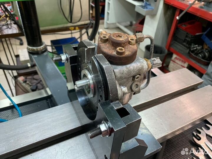 Топливная форсунка Volvo 0445116016