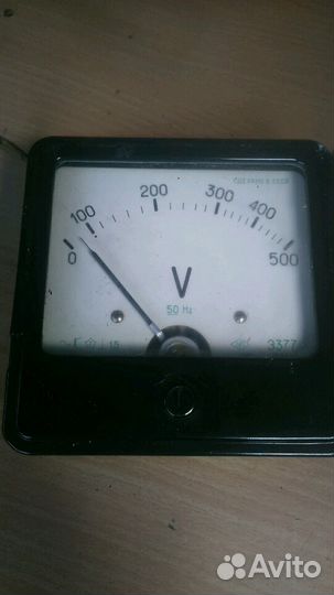 Вольтметр